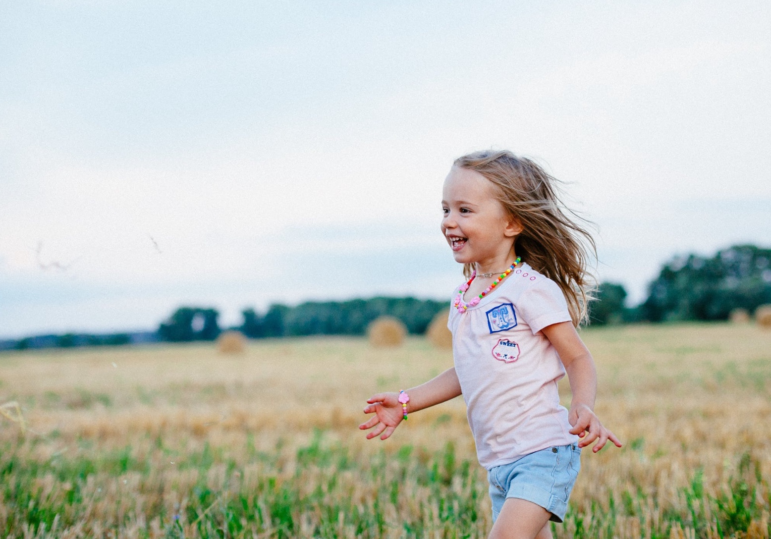 ¿Cuáles son las tendencias de ropa infantil para este mes de agosto 2022?